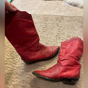 Vintage red Zodiac cowboy boots